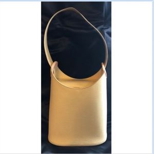 100% Auth Louis Vuitton Epi Leather Vanilla Vereau